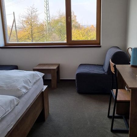 Pension Vinarstvi Klucov エクステリア 写真
